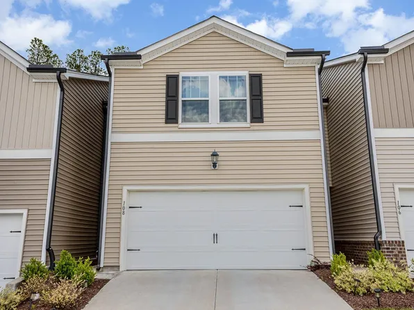 108 Ashlar Ct, Cary, NC 27519