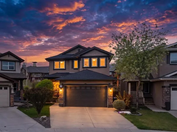 216 SE Everbrook Way SW, Calgary, AB T2Y 0E8