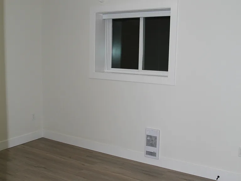 10590 McVeety St — Photo 3