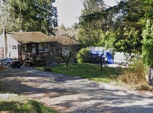 23380 141st Ave, Maple Ridge, BC V4R 2R4