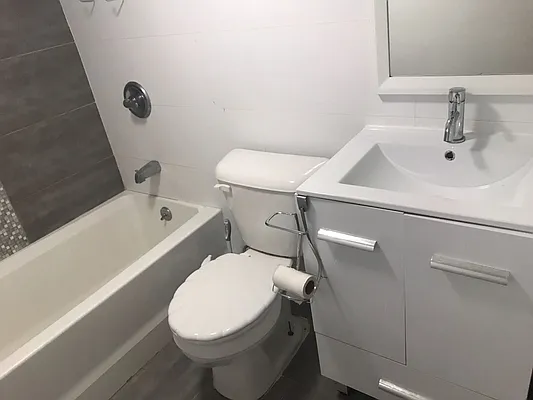 Rented by Premier Metro Realty Corp | media 34