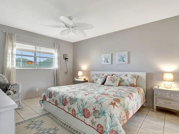 4451 NW 16th Street #K208, Lauderhill, FL 33313