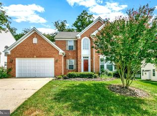 6105 Wood Pointe Dr, Glenn Dale, MD 20769