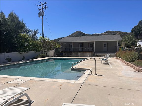 5th image of 35768 Rice Canyon Rd