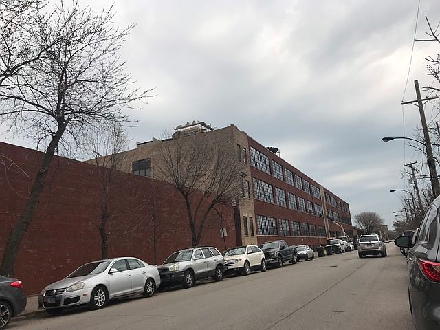 2nd image of 1432 W 21st St #310