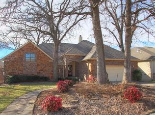 1524 E Fir Dr, Sand Springs, OK 74063