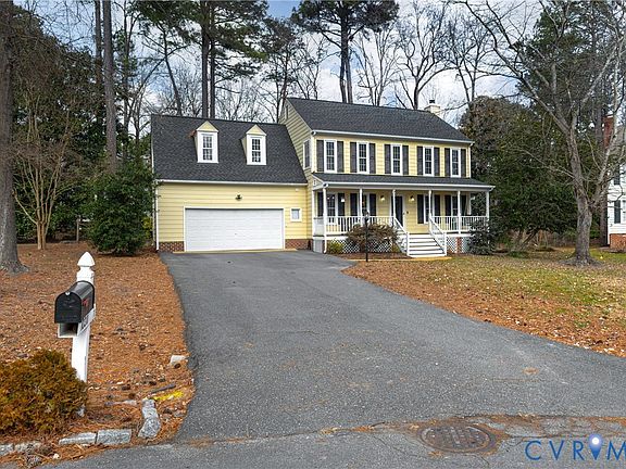 2nd image of 10311 Aynhoe Ct