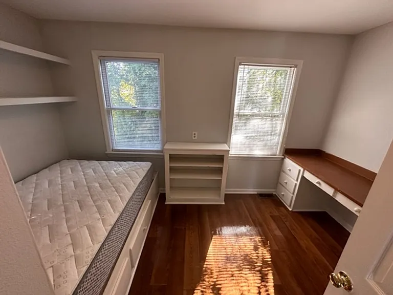 1227 Barnwell St #36 — Photo 6