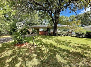 311 Tanglewood Dr, Tahlequah, OK 74464