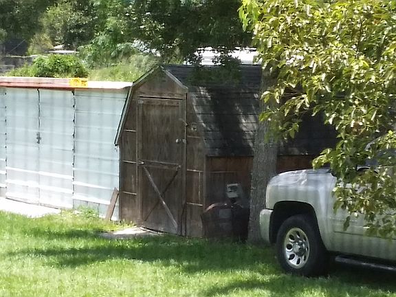 5th image of 1828 Winchester Ct S