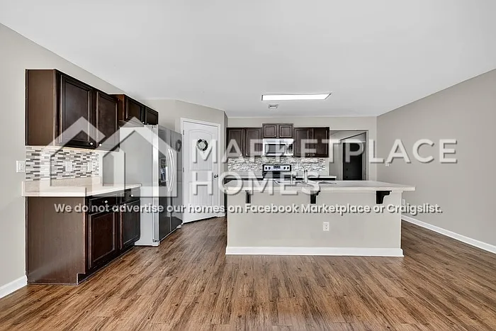 2758 Lily Cir — Photo 5