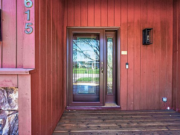 4th image of 4615 Deerwood Ln N
