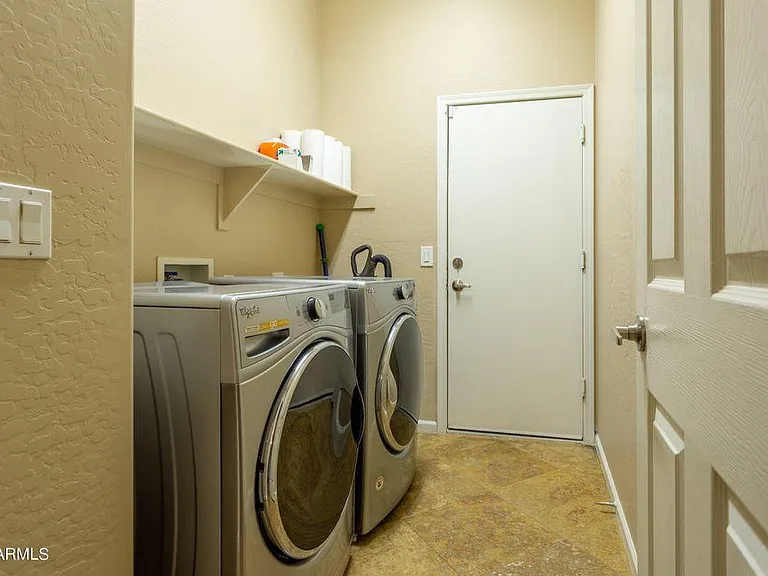 13419 W Citrus Ct — Photo 10