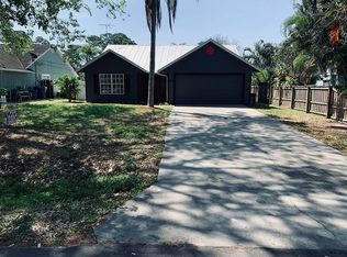 3105 1st St, Vero Beach, FL 32968
