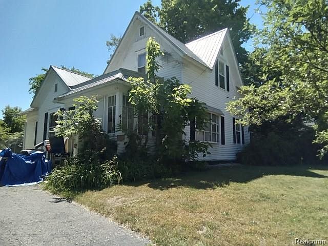 1st image of 417 Chestnut St