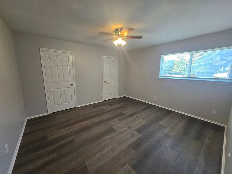 3221 Dreeben Dr #101 — Photo 21