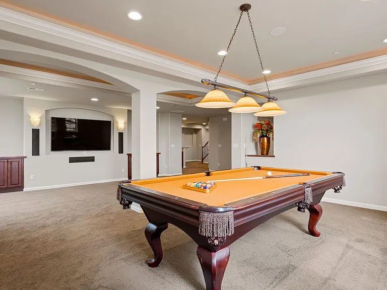 6258 Oxford Peak Ct — Photo 37