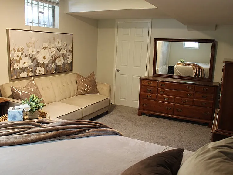 6703 Cathedral Ave #BASEMENT — Photo 17