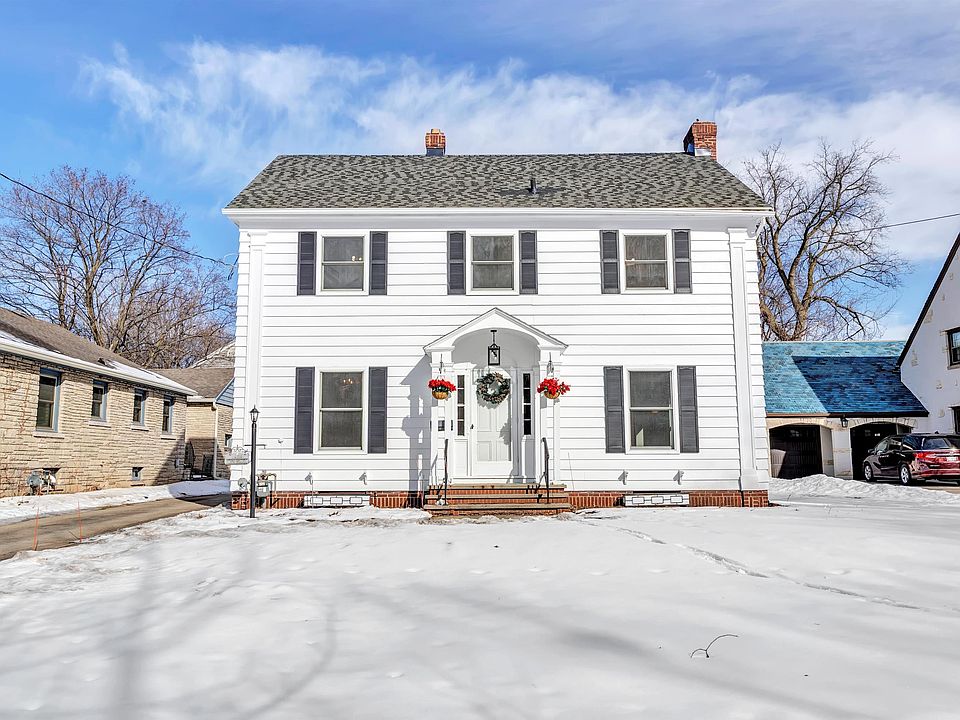 1st image of 1306 E Forest Ave