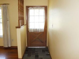 359 Cadbury Dr, Gahanna, OH 43230