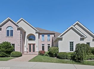 6919 Fieldstone Dr, Burr Ridge, IL 60527