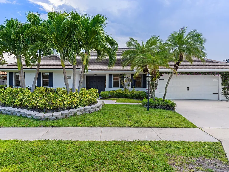 12931 N Normandy Way — Photo 2