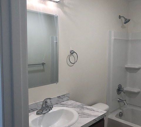 Upstairs bathroom 1