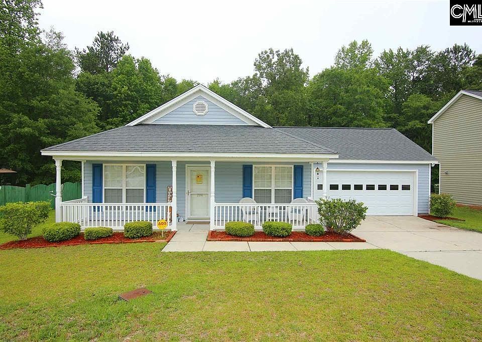 1st image of 206 Hester Woods Dr