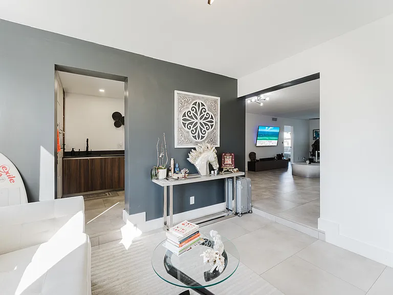 800 E Camino Real #309 — Photo 5