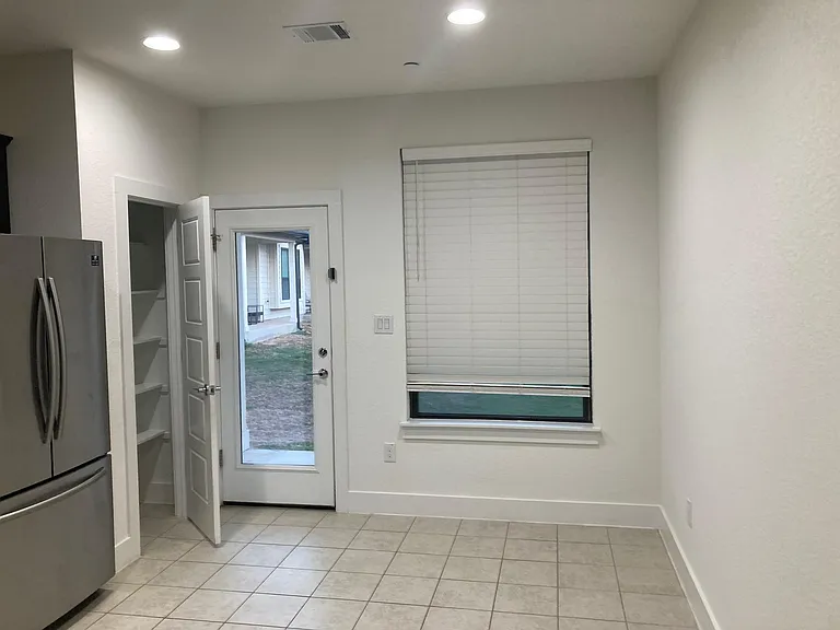 12410 Maypole Bnd — Photo 10