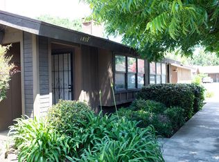 1832 E Vassar Dr, Visalia, CA 93292