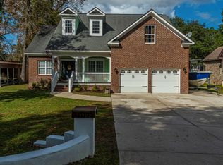 1119 Langdoc St, Moncks Corner, SC 29461