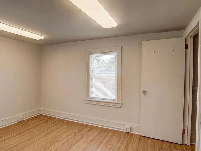 309 Delsea Dr N — Photo 9
