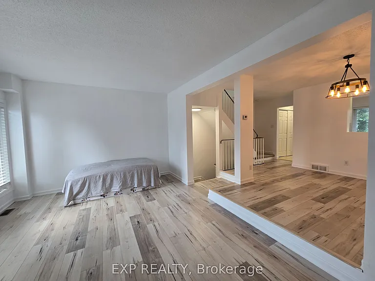 90 Lightfoot Pl #75 — Photo 23