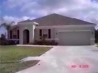 6907 NW Kowal Ct, Pt Saint Lucie, FL 34953