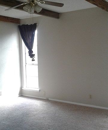 4th image of 3910 Avondale Dr