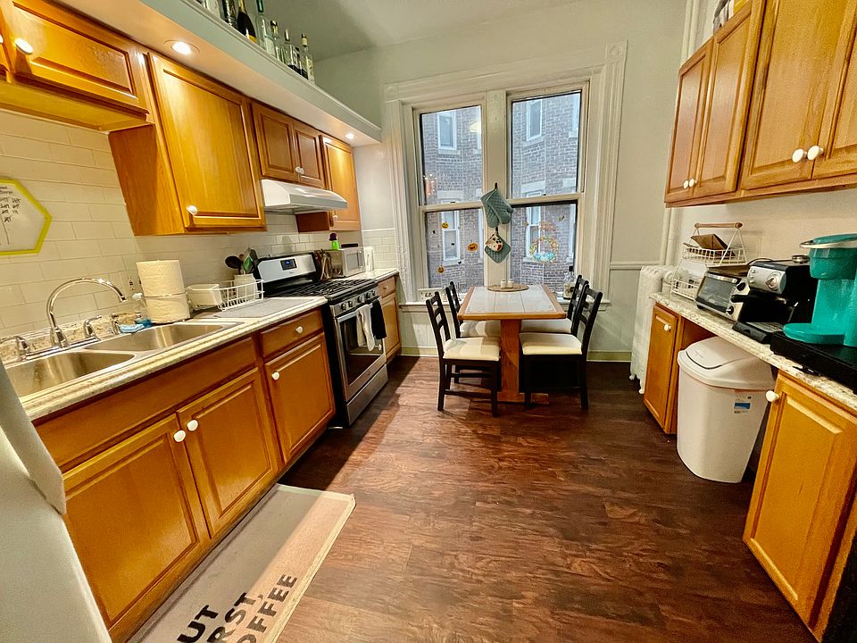 1st image of 73 Westland Ave #2A