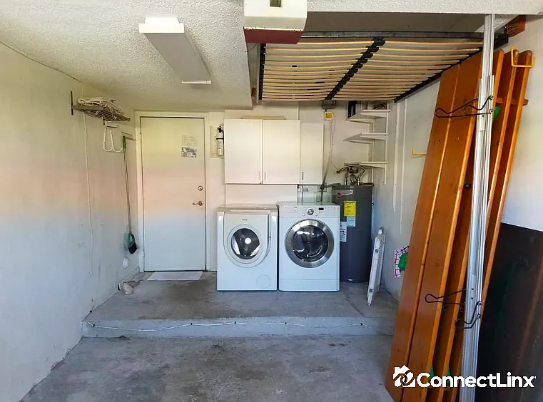 1159 SE 6th Ct — Photo 3
