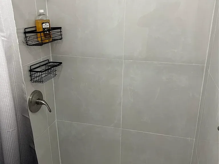 2534 Washington St #1 — Photo 9