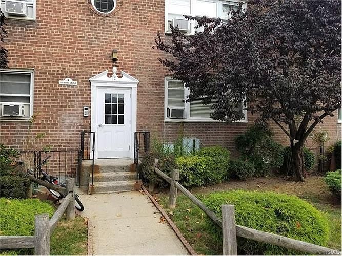 1st image of 2 Leewood Cir APT 2L