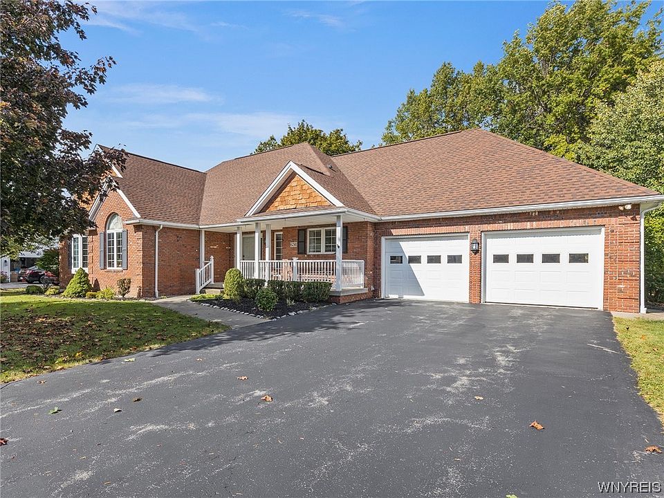 6290 Emily Ct, Clarence Center, NY 14032 | MLS #B1509054 | Zillow