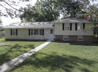 900 Dunbar Ave, Excelsior Springs, MO 64024