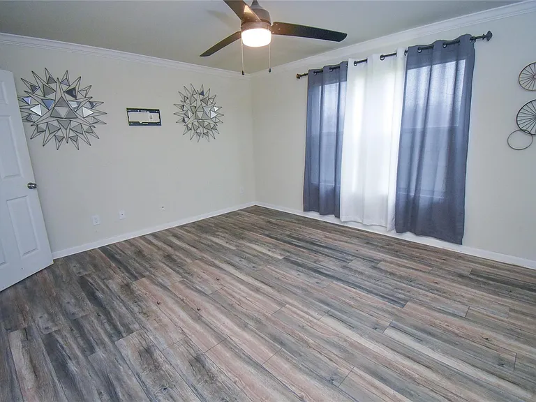 12114 Helvick Crescent Ave — Photo 13