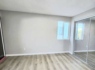4160 N Greenbrier Rd #SB9, Long Beach, CA 90808