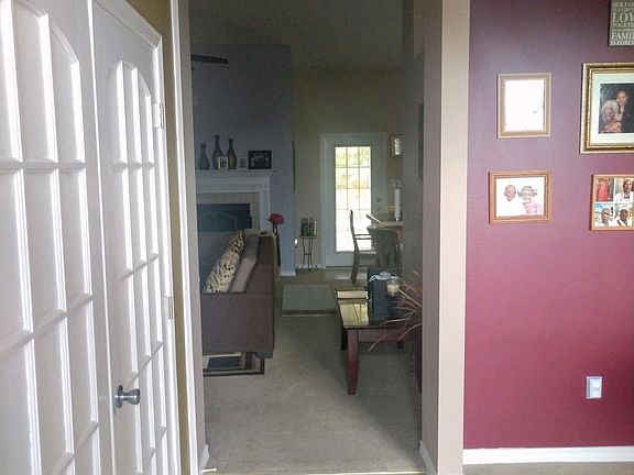 3rd image of 14350 Hillwood Cv