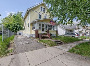 2332 17th St SW, Akron, OH 44314