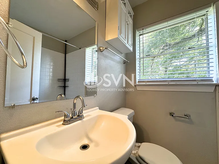 1412 Government St #2B — Photo 6