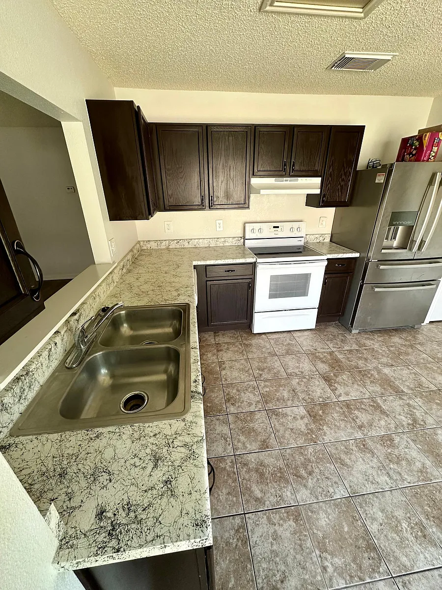 Building Photo - 7269 Artisan Ln