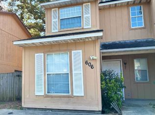 606 Virginia Oak Ct, Fort Walton Beach, FL 32548