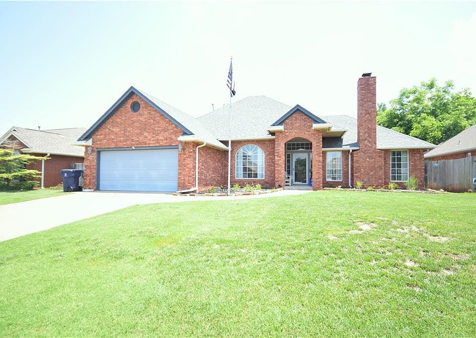 1st image of 15804 Sugar Loaf Dr